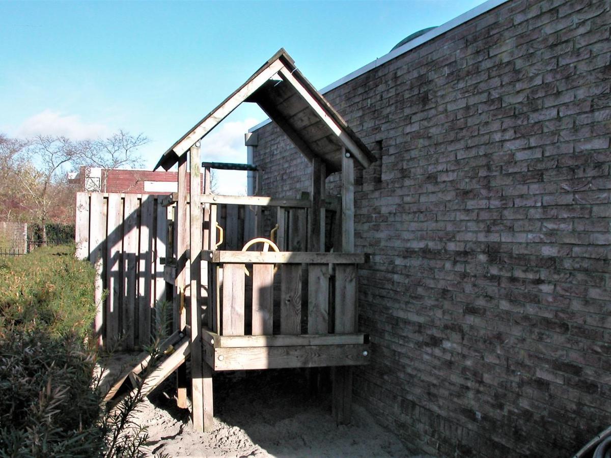 Park Nest Villa Zeewolde Bagian luar foto